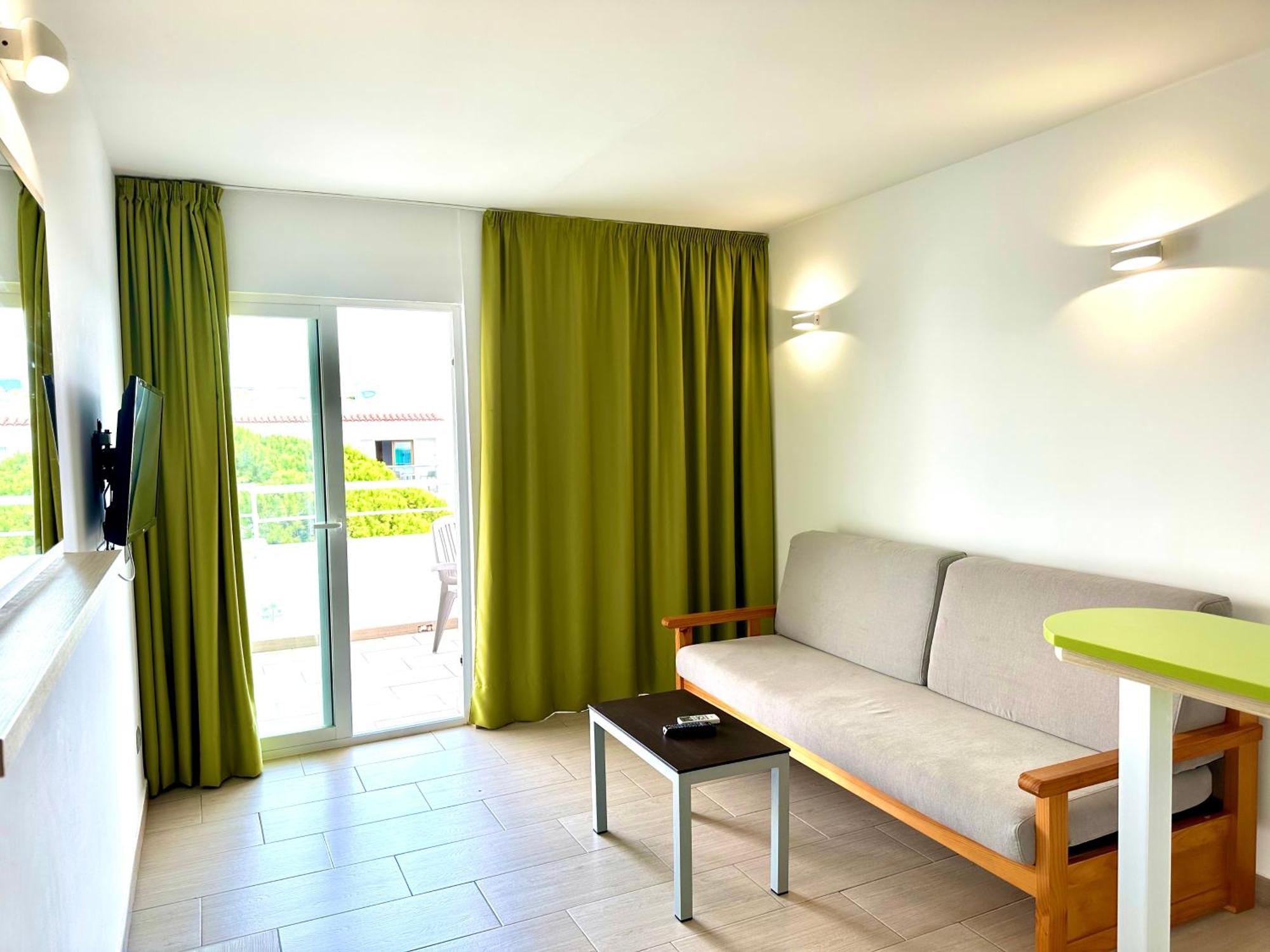 Apartamentos Jet - Adults Only Playa d'en Bossa Ngoại thất bức ảnh