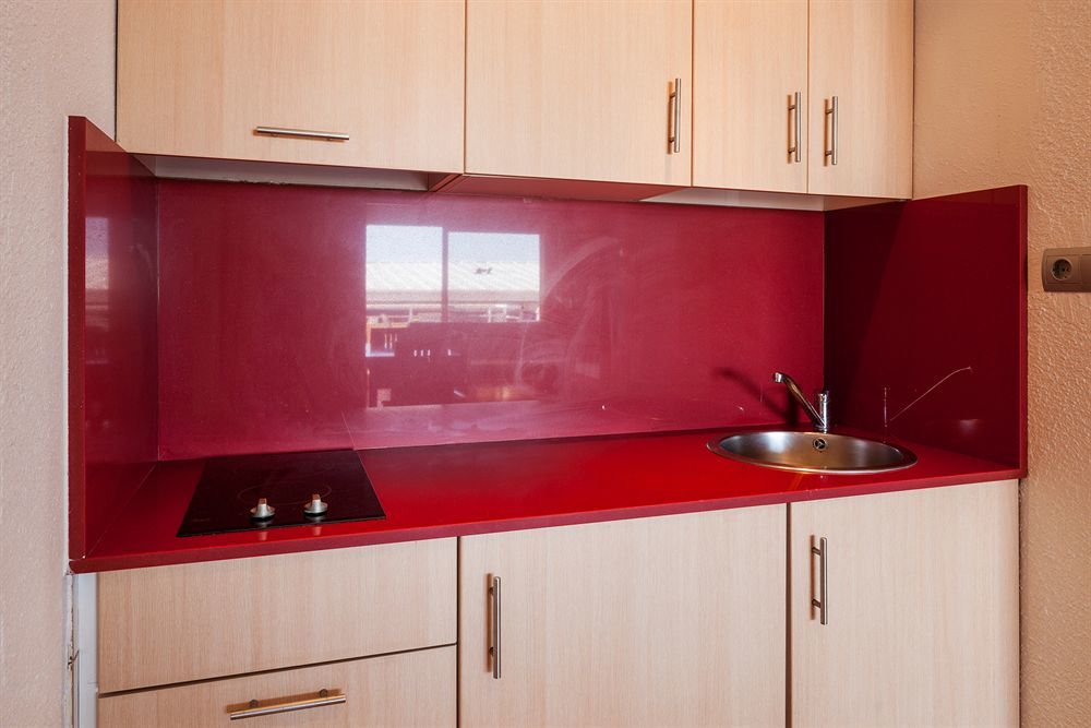 Apartamentos Jet - Adults Only Playa d'en Bossa Ngoại thất bức ảnh