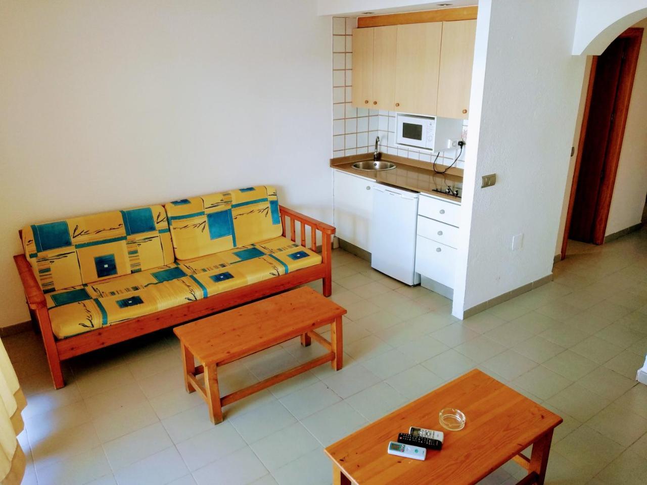 Apartamentos Jet - Adults Only Playa d'en Bossa Ngoại thất bức ảnh